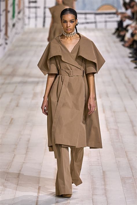 dior show vogue